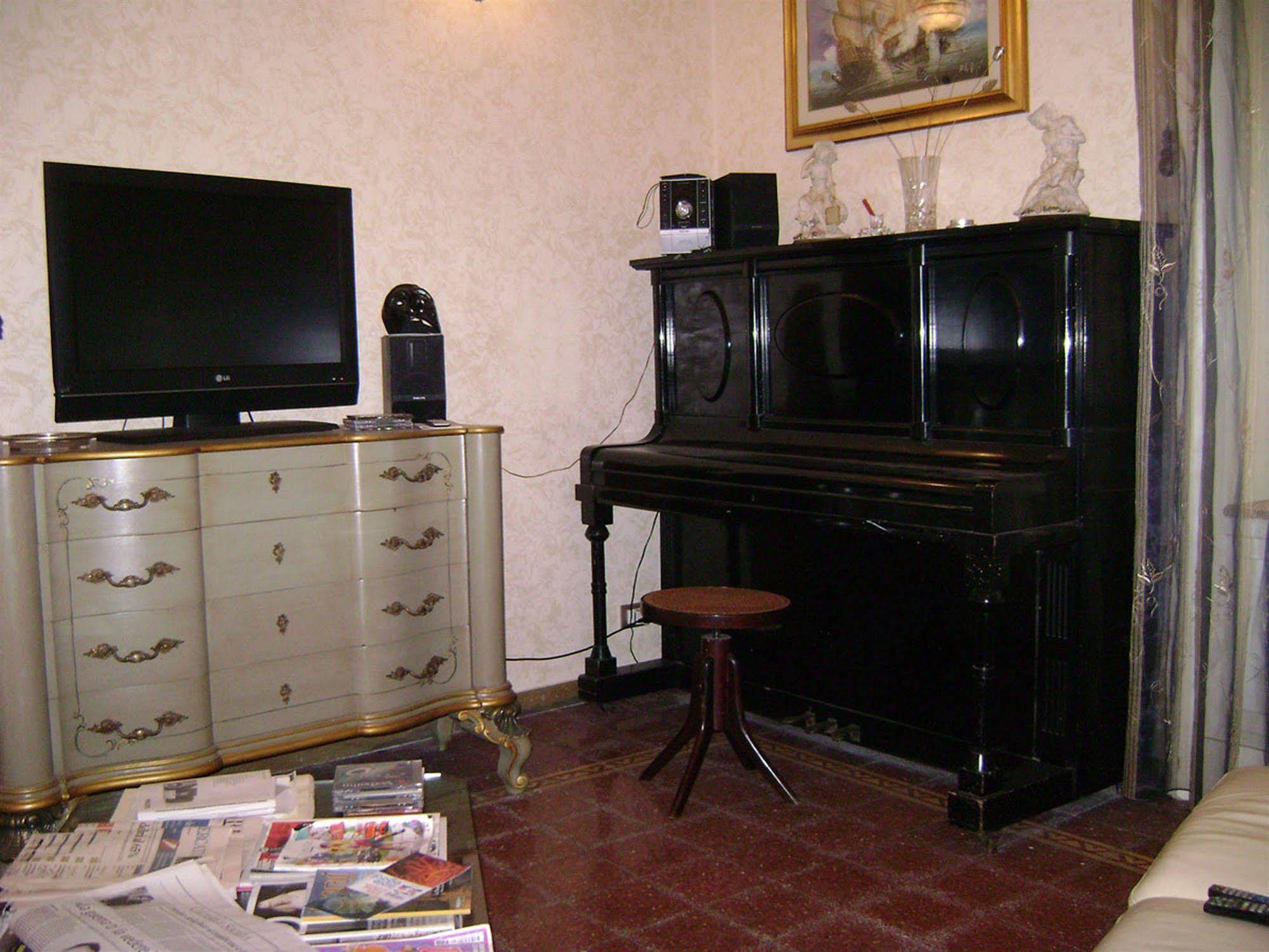 Almaran B&B Trapani Port & City Exterior foto