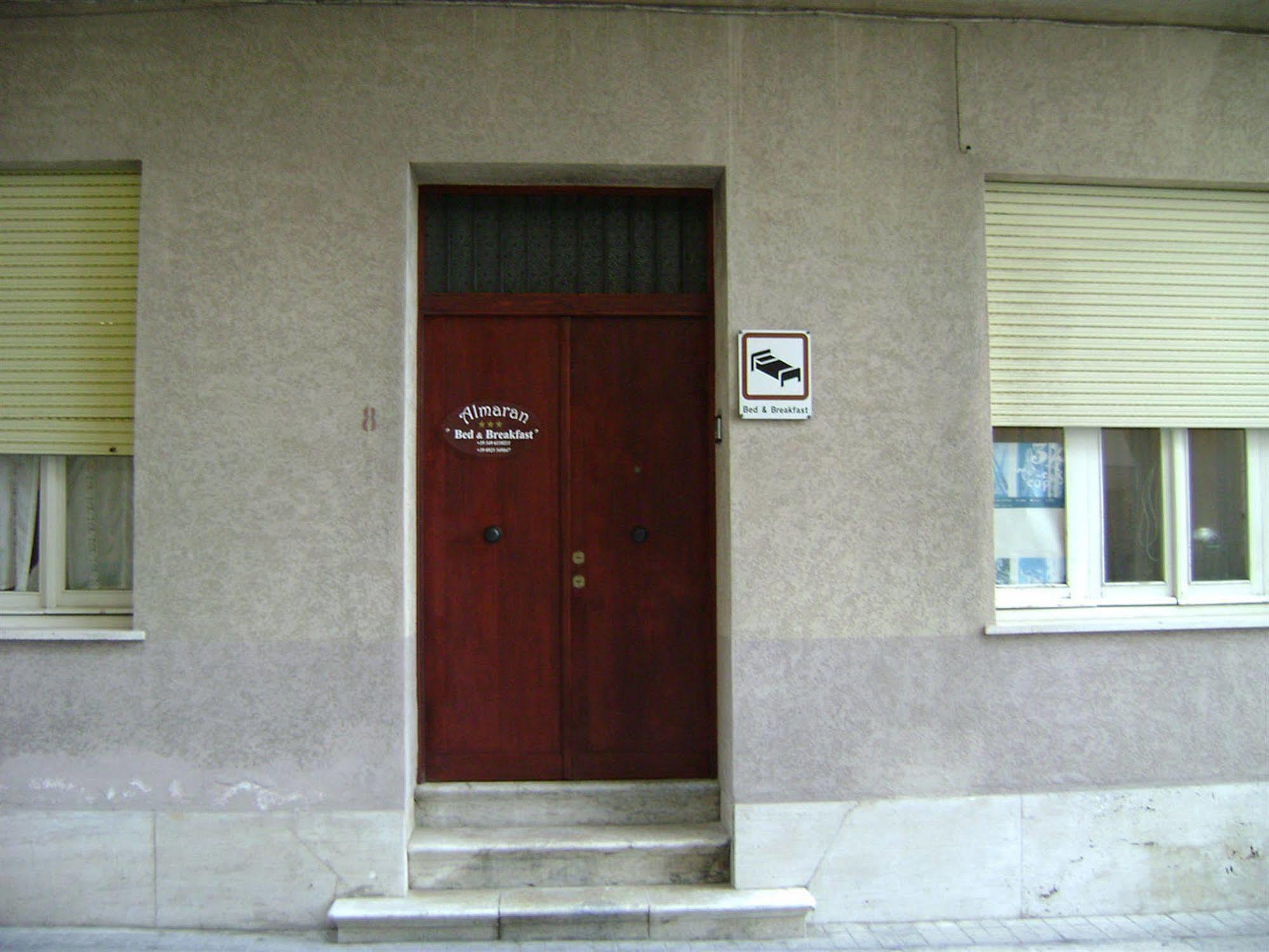 Almaran B&B Trapani Port & City Exterior foto
